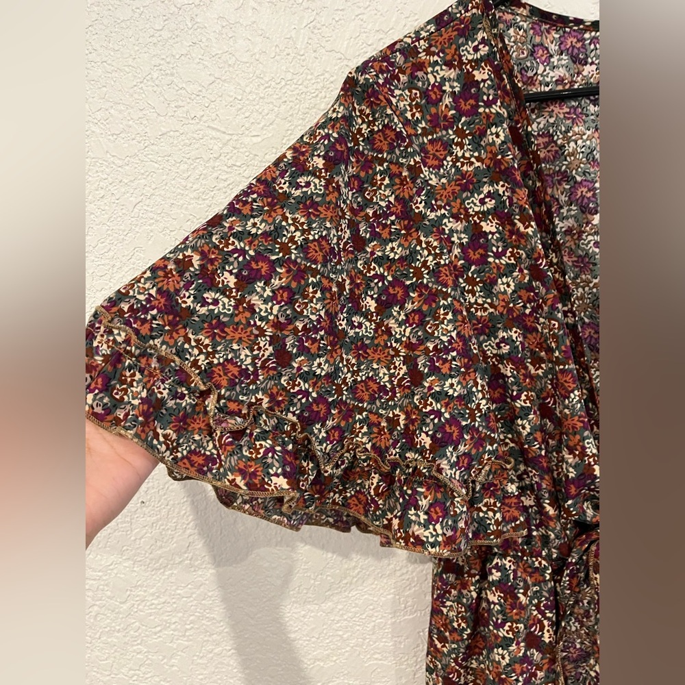 Floral Ruffle Front-Tie Romper - Picture 4 of 6